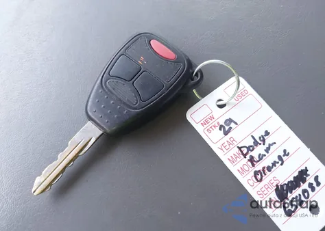 2006 Dodge Ram 1500 Slt from USA, damaged, VIN 1D7HA18N66S658088